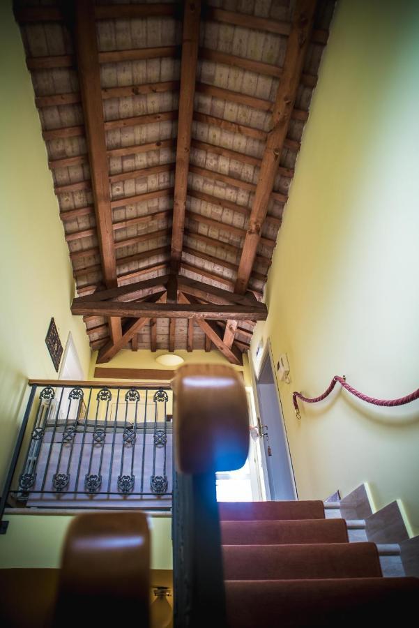 مونتيبراندون B&B Palazzo Mestichelli Boutique Palace المظهر الخارجي الصورة