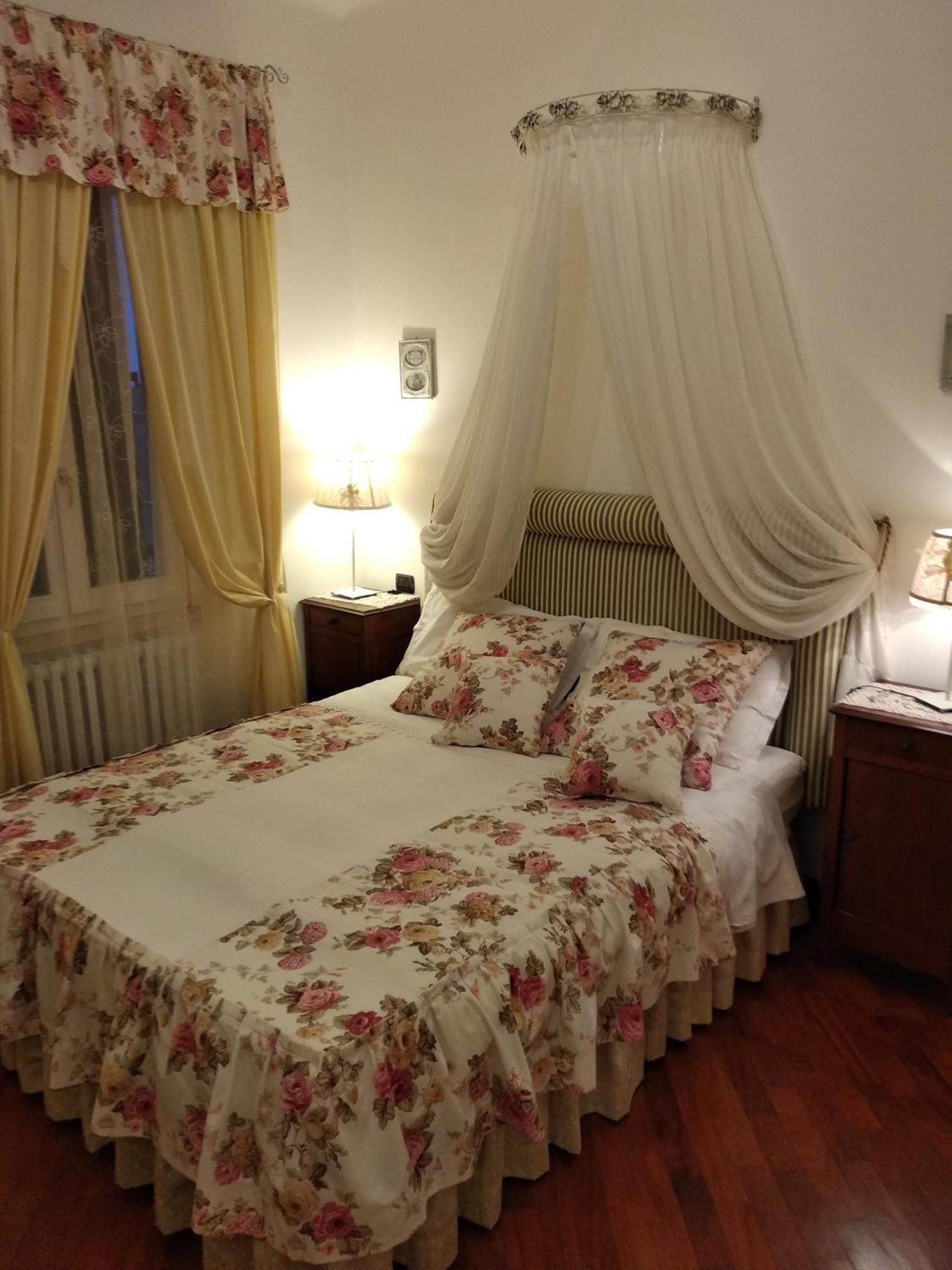 مونتيبراندون B&B Palazzo Mestichelli Boutique Palace الغرفة الصورة